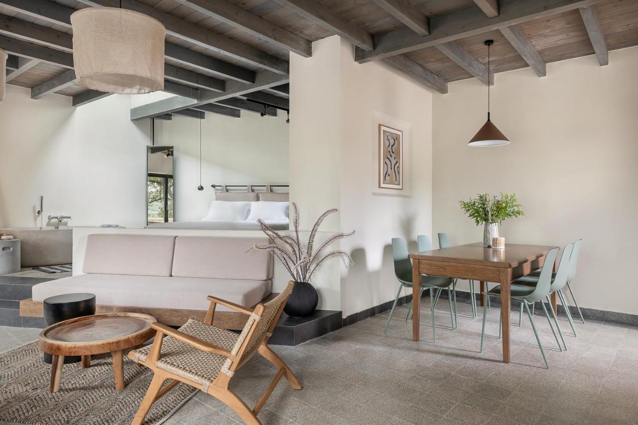 Velanis Ηouse, Style Into Nature - Secluded 基萨莫斯 外观 照片